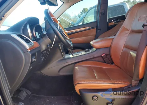 2012 Jeep Grand Cherokee Overland z USA, uszkodzony, nr VIN 1C4RJFCT5CC274844